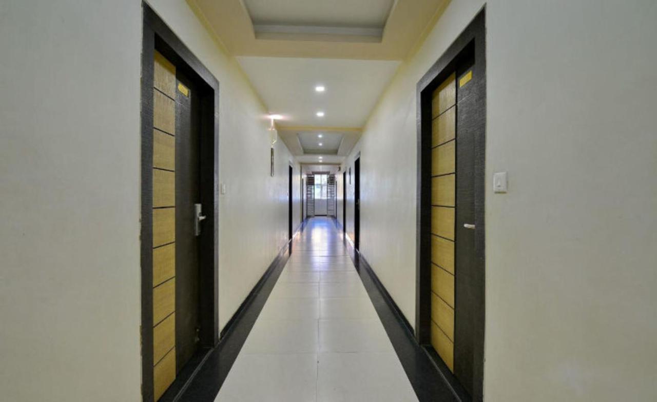 Hotel Samrat Jabalpur Luaran gambar