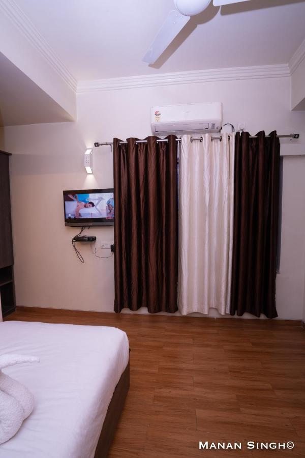Hotel Samrat Jabalpur Luaran gambar